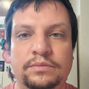 Meet your Posher, Dustin